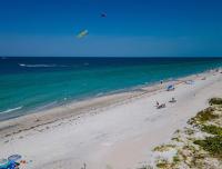 Peaceful Beachfront 30' Deck with Sweeping Views - Ferienwohnung Clearwater Beach