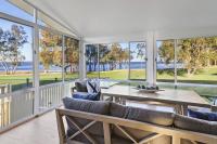Serenity by the Lake - B&B Rocky Point