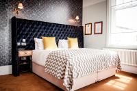B&B Kingston-upon-Thames - The Queen's Head - Bed and Breakfast Kingston-upon-Thames