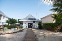 Callie Kai 2 BR at Kaibo Yacht Club - Pool & Beach - Chambres d'hôtes Driftwood Village