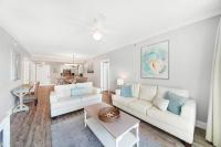 Waterscape A317 - Lazy River - Free Beach Service! - B&B Fort Walton Beach