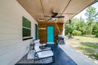 Tree-Lined Retreat 4 Mi to Three Sisters Springs! - B&B Crystal River