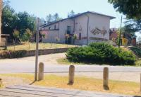 Agriturismo Cascina Monache - Bed and Breakfast Santa Vittoria d'Alba