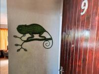 Villa Mia 9, St Lucia Self-catering unit in Popular tourist town near beaches - Chambres d'hôtes Saint Lucia