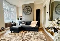 Stylish 2BR - Sleeps 6 - Central Stourbridge Gem - B&B Stourbridge