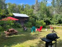 La maison des Coteaux - B&B L'Anse-Saint-Jean