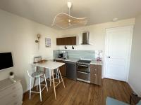 L'hirondelle, Appartement vue mer avec balcon grand confort-tout inclus - Chambres d'hôtes Ault