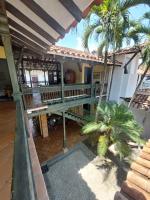 Espectacular Casa en Cauca viejo con piscina, jacuzzi y turco - B&B Jericó