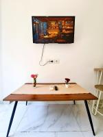 Apt SKY house 2br cozy & family - B&B Cisauk