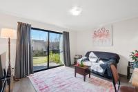 Kingston Stylish Villa-Cozy meets convenience - B&B Kingston