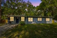 GNV 4 Bed - Stay 4 mins to UF - Family and Alumni - Bed and Breakfast Gainesville