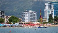 Luxury Budva Center Apartments - Bed and Breakfast