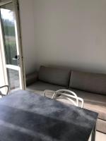 Appartamento al Feudo-park, area esterna e AC - B&B Asti