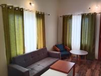 Suite mit Kingsize-Bett und Balkon