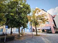 NEU! KINGS-Apartment - 300m zum Bahnhof - max 6 Personen - Mobiles Klimagerät - Küche - Chambres d'hôtes Memmingen