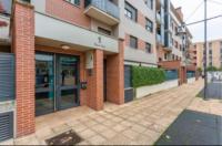 Duplex con jardín en Pamplona - Bed and Breakfast Artika