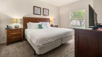 Upstay Modern 3BR Townhome with Pool near Disney - Chambres d'hôtes Kissimmee