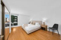The Orchid-Beachfront Bliss Spacious 2BR Apt In Santa Monica - B&B