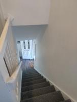 Airport and City Access Stylish 3BR with Garden Plus Parking - B&B Manchester