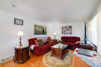 Large Private Yard Home 14 Mi to Niagara Falls! - B&B Tonawanda
