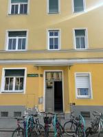 Moderne & zentrale Citywohnung nahe Stadthalle, Messe & Sportpark - B&B Graz