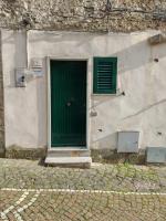 Casa Valente, Affaccio sulla Piazza Carpinone - B&B Carpinone