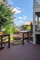 Enchanted April Lake House - Bed and Breakfast Montgomery