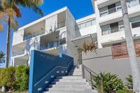 Waterline 102 - B&B Forster