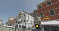 Second-floor apartment in Chioggia's main square - B&B Chioggia