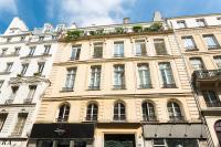 Stylish,luxury duplex Paris city center - B&B