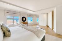 Camps Bay Luxury Family Retreat, Lush & Stylish - B&B Cape Town