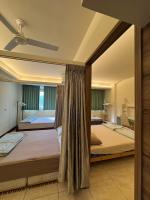 Quadruple Room with Shared Bathroom