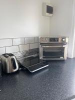 Modern guesthouse right in town - Ferienwohnung Motueka