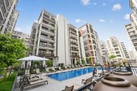 Modern 3BD with Maid's Room near Lagoon at Lotus 4 - B&B Dubai