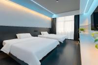 ZhangJiaJieWuLingYuan栖见云舍Hotel - B&B Hanqiyu