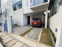 Santorini Meraki Villas - B&B Negombo