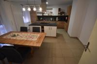 Standard Twin Room with Shared Bathroom