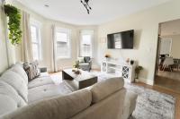Spacious 4BDR 2BA Retreat near T-Station- 5 Mins to Boston - B&B Somerville