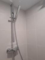 chaumont centre, "F1 coté jardin" , parking gratuit en face ,wifi,cafe offert - B&B Chaumont