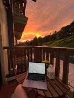 KTCH Holiday Home - B&B Ulat Segundo