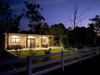 The Lazy Roo accommodation - B&B Moonee Beach