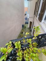 MYRABA - Hypercentre - Proche Thermes & Parcs - B&B Vichy