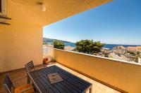Apartments Villa Katina - B&B Komiža