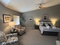 Unwind in Style in this stunning townhome retreat - B&B Superior