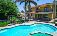 Gorgeous Villa with Private Heated Pool - B&B Cronese Valley