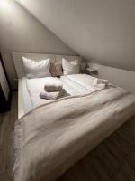 einfachHEIMISCH - Dachstübchen - B&B Hanover