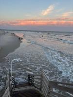 Our Waterfront Ocean Pearl - B&B North Topsail Beach