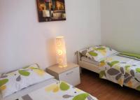 Appartamento con 2 Camere da Letto e Divano-Letto 