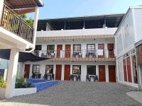 Casa Benito Resort - Bed and Breakfast Sauay