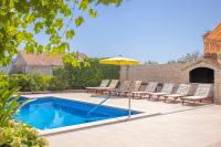 Apartmani Bezmalinović - B&B Bol